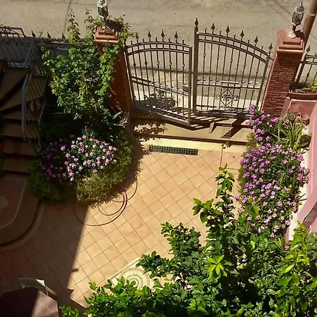 Apartment Araucaria Sul Mare San Giorgio (Messina)